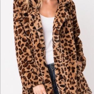 Love tree cheetah jacket